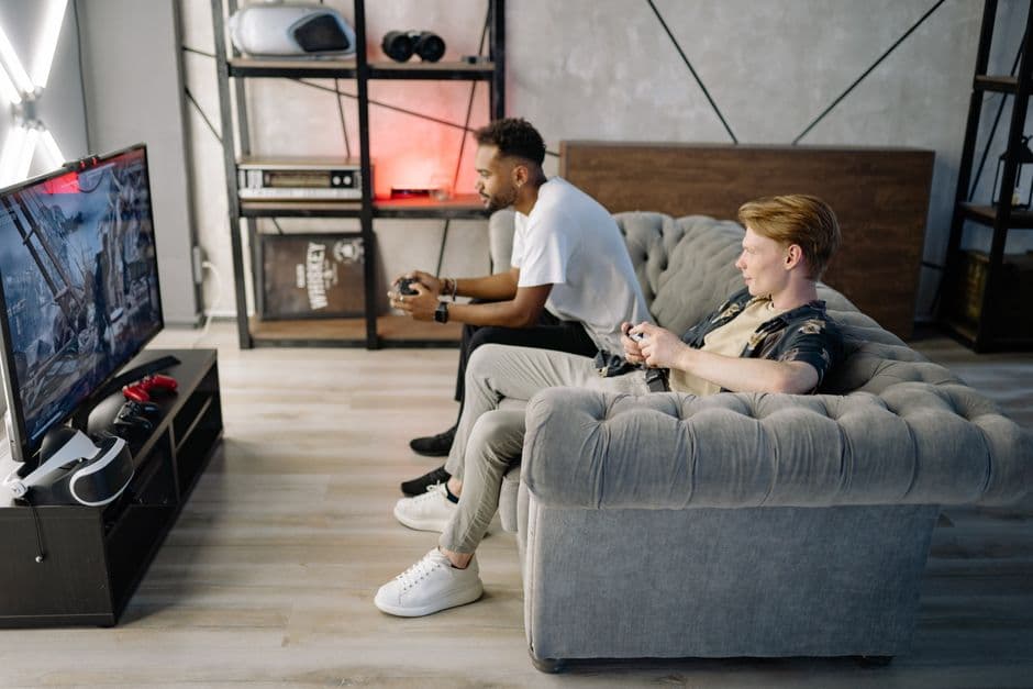 Microsoft's Ad-Supported Xbox Cloud Streaming Test: What "Free" Actually Costs You