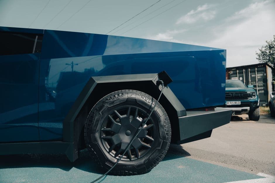 The $25,000 EV Pickup That Wants You to Get Your Hands Dirty