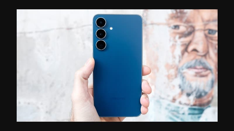 Samsung Galaxy S25 FE review: Iterative to a fault